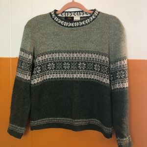 Vintage green sweater